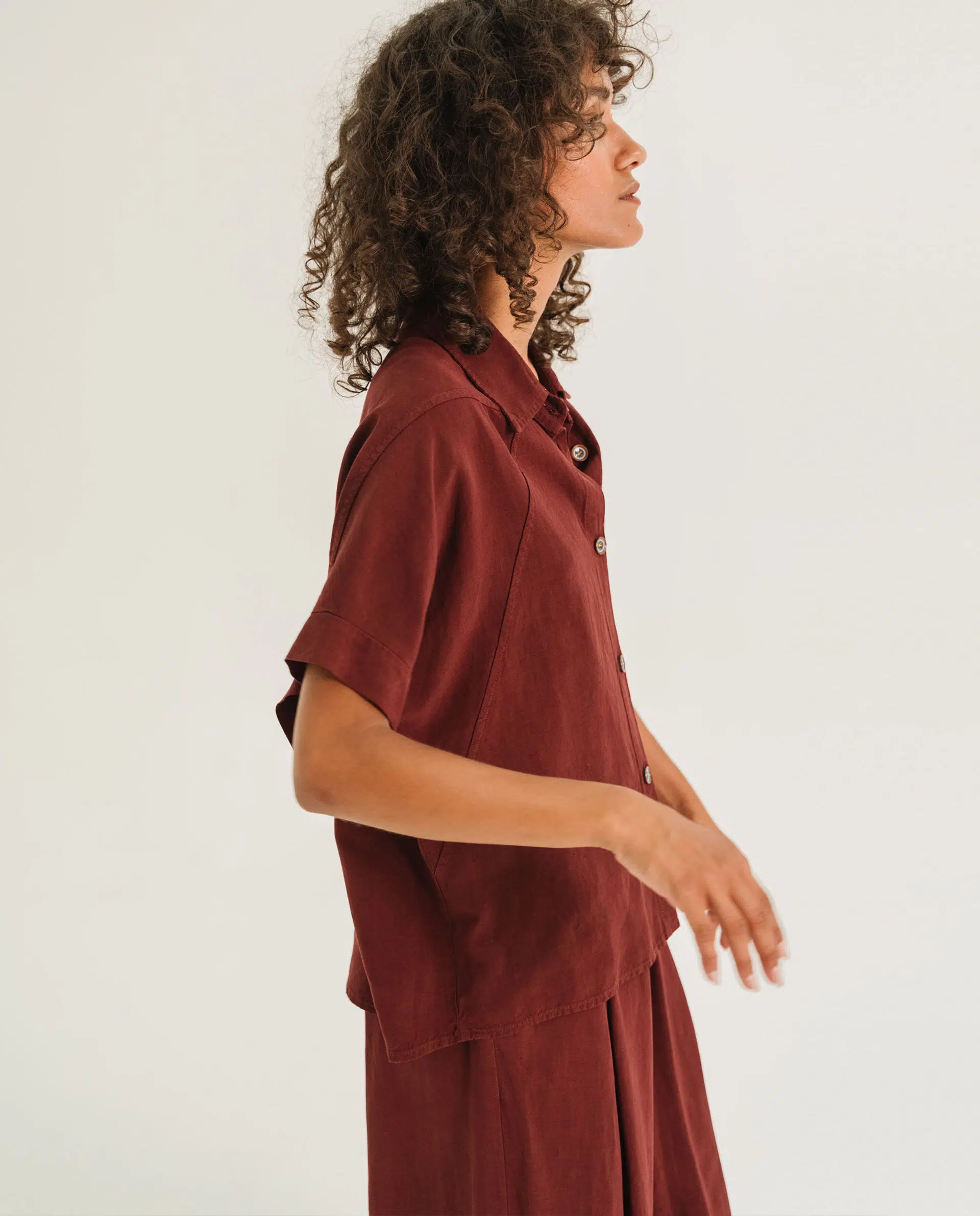 ELOA-SHADE-AMARANTE-3