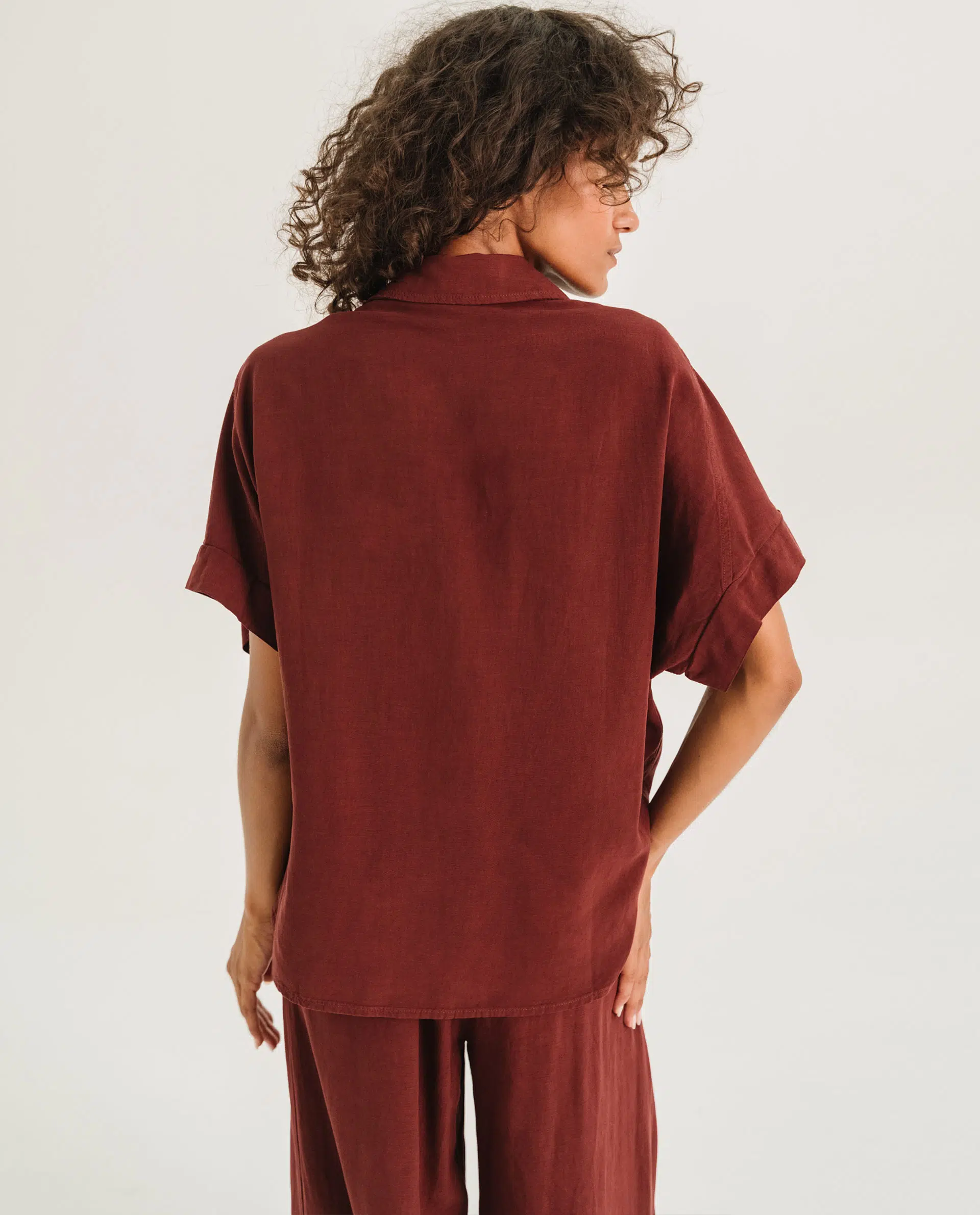 ELOA-SHADE-AMARANTE-4