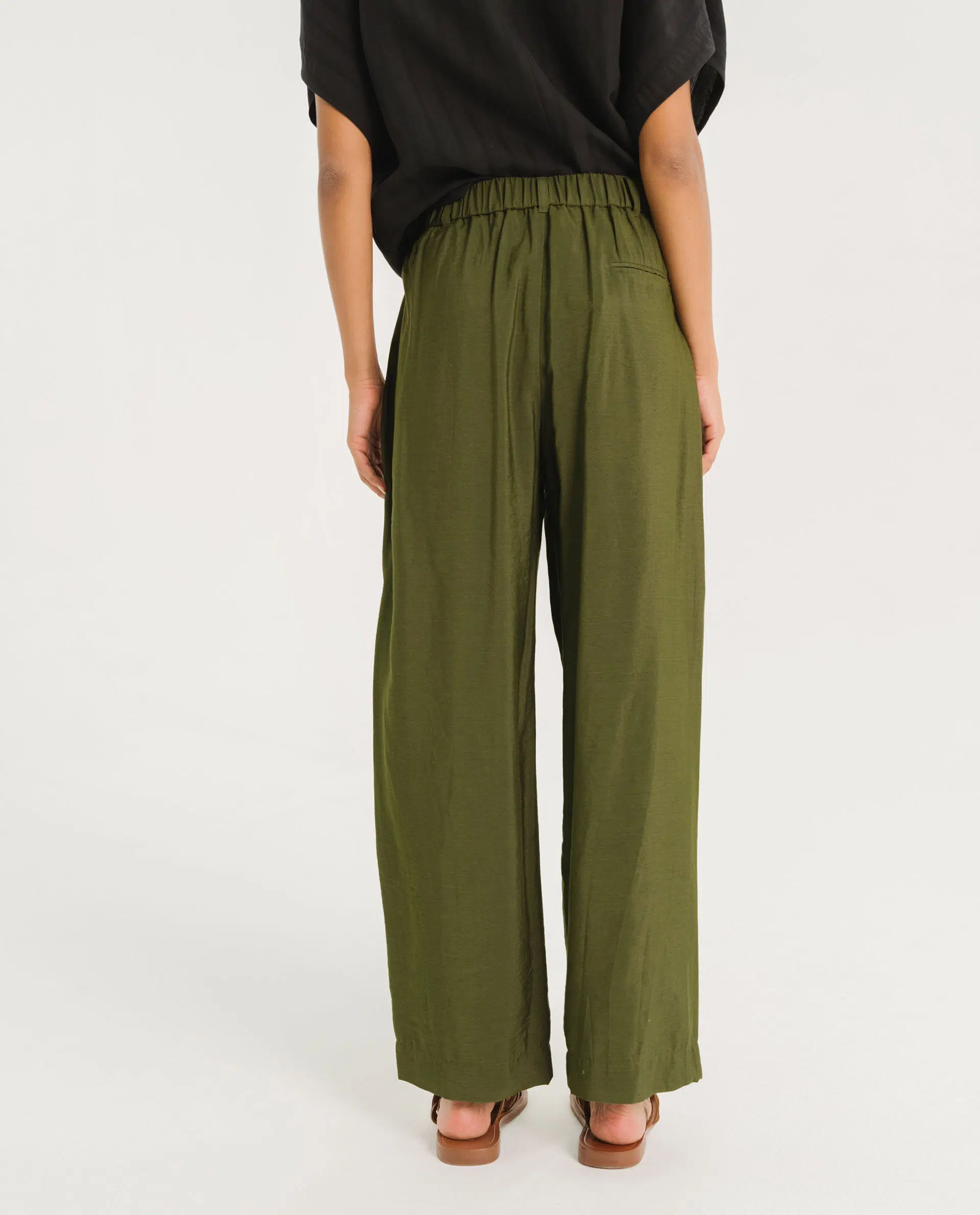 EMIR-STORIE-MOUSSE-2