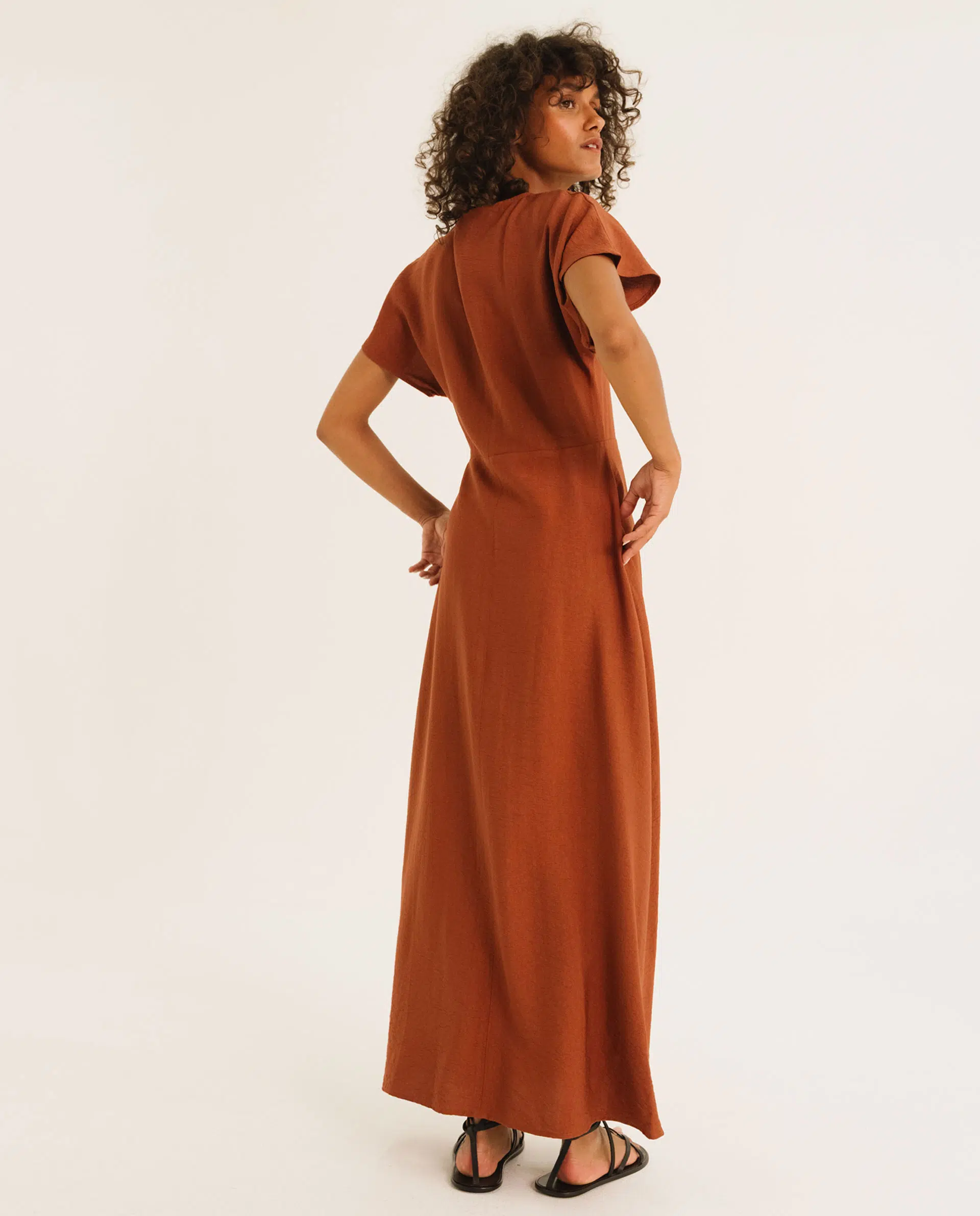 EZZA-WANT-PECAN-4