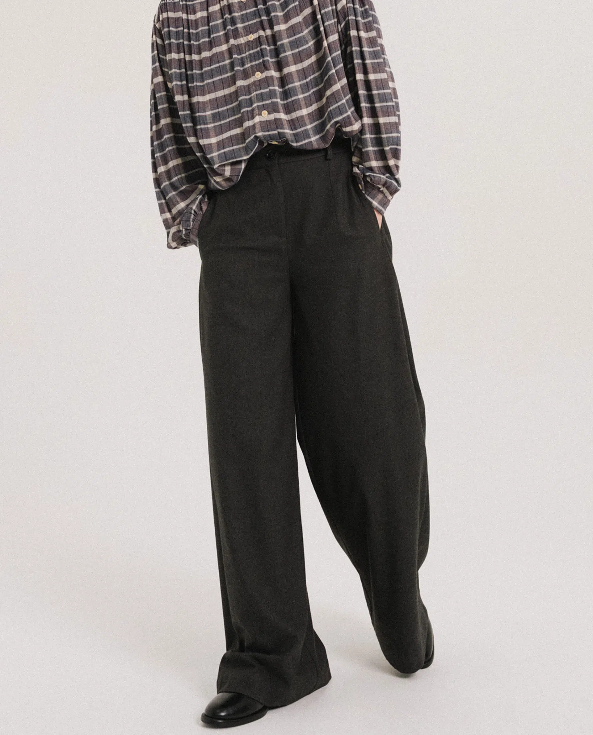 EJAZ-ANTHRACITE-4